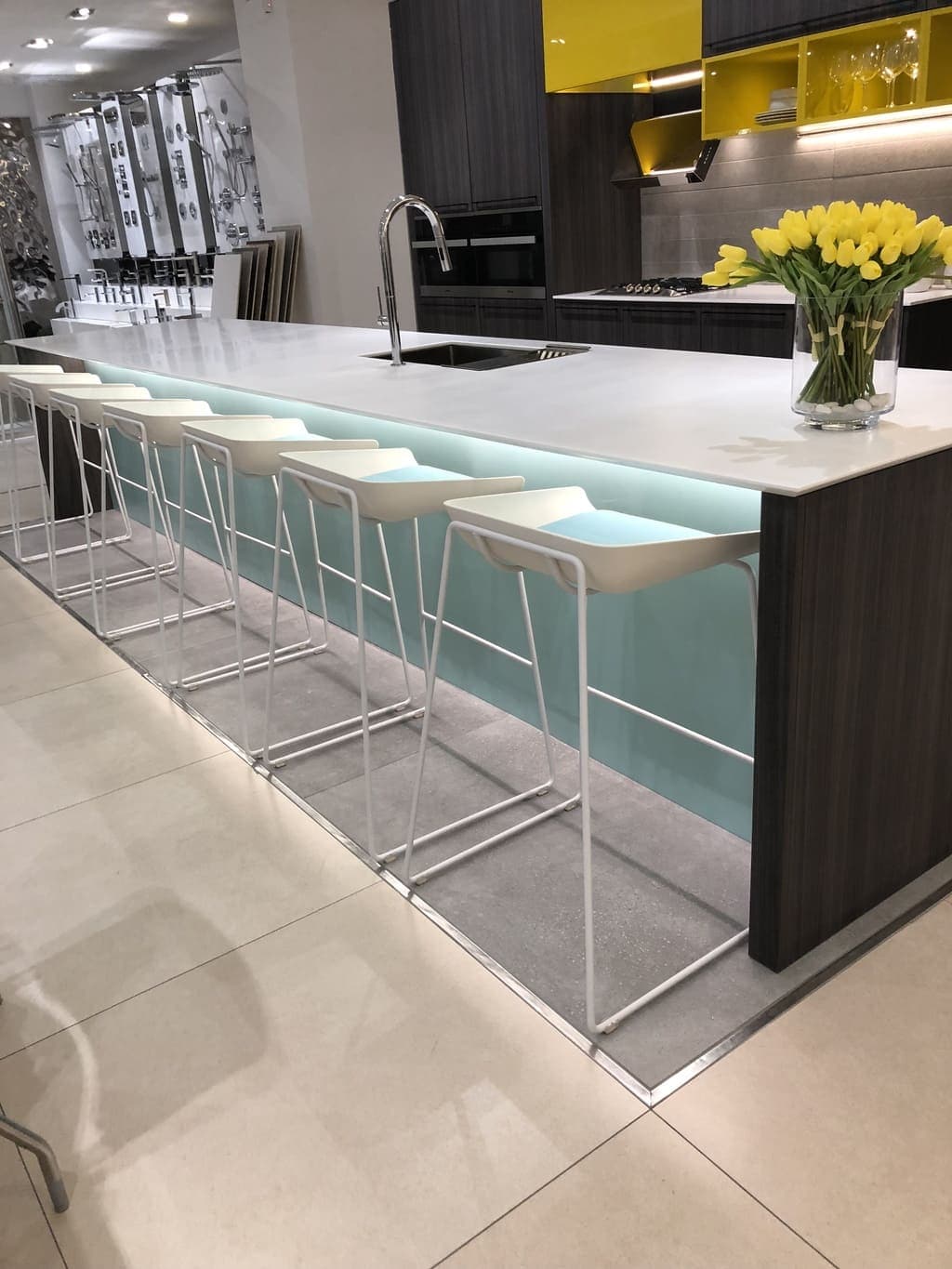 WHITE NATURE KRION IN CHICAGO